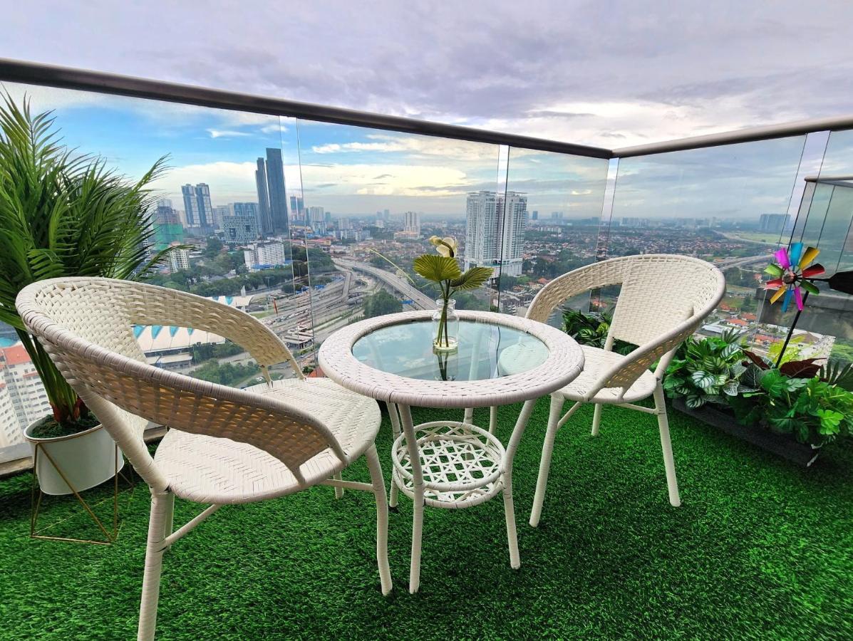 Loft Suite City View Jb Ciq 7Pax Johor Bahru Esterno foto